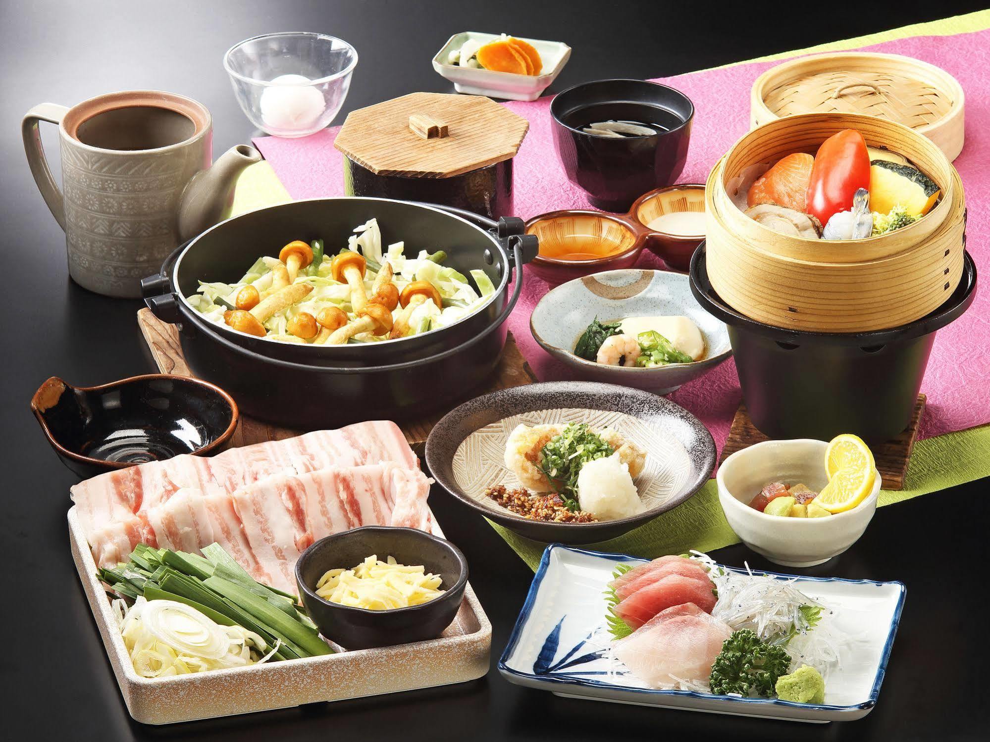 โรงแรมโทโนซาวะ ควอเตอร์ ไซซันส์ ฮาโกเน่ ภายนอก รูปภาพ