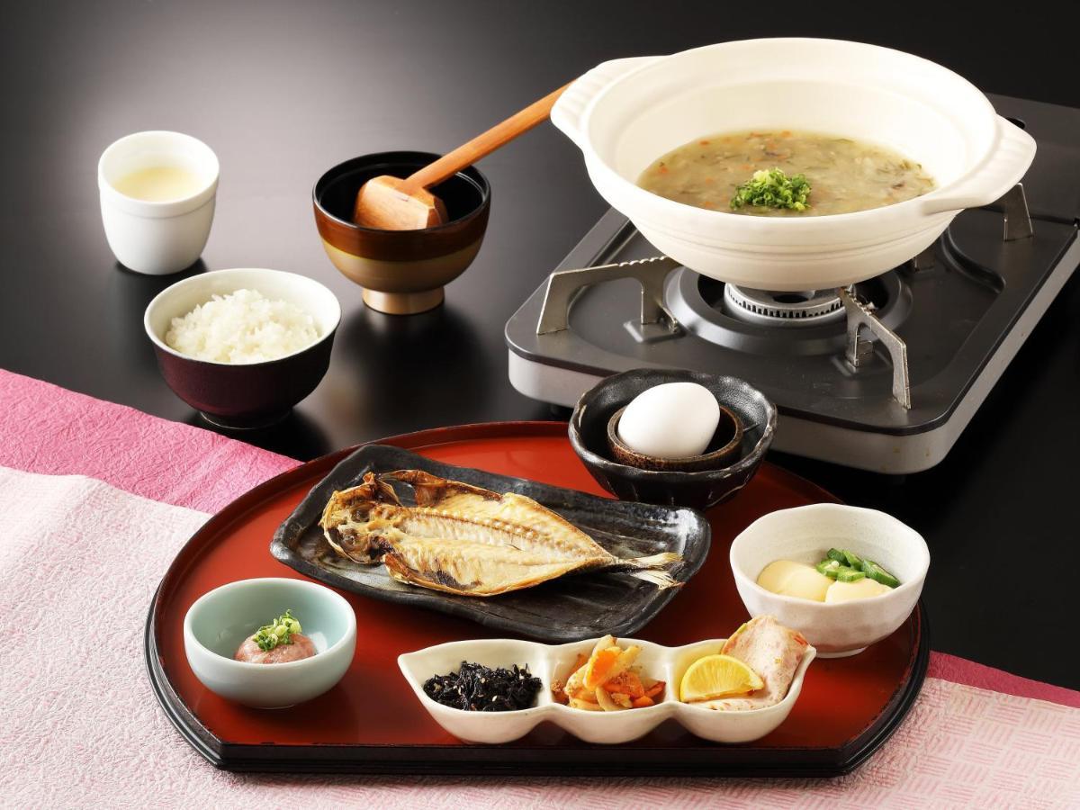 โรงแรมโทโนซาวะ ควอเตอร์ ไซซันส์ ฮาโกเน่ ภายนอก รูปภาพ